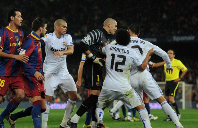 雷火入口-集结日体能课后，皇家马德里更衣室发声备战国王杯，球迷炸锅，心理建设被强调的简单介绍